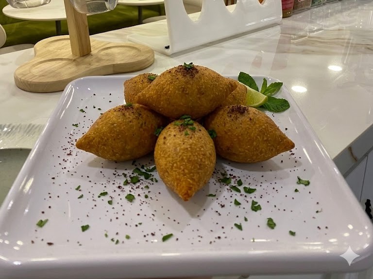 BELLA İÇLİ KÖFTE